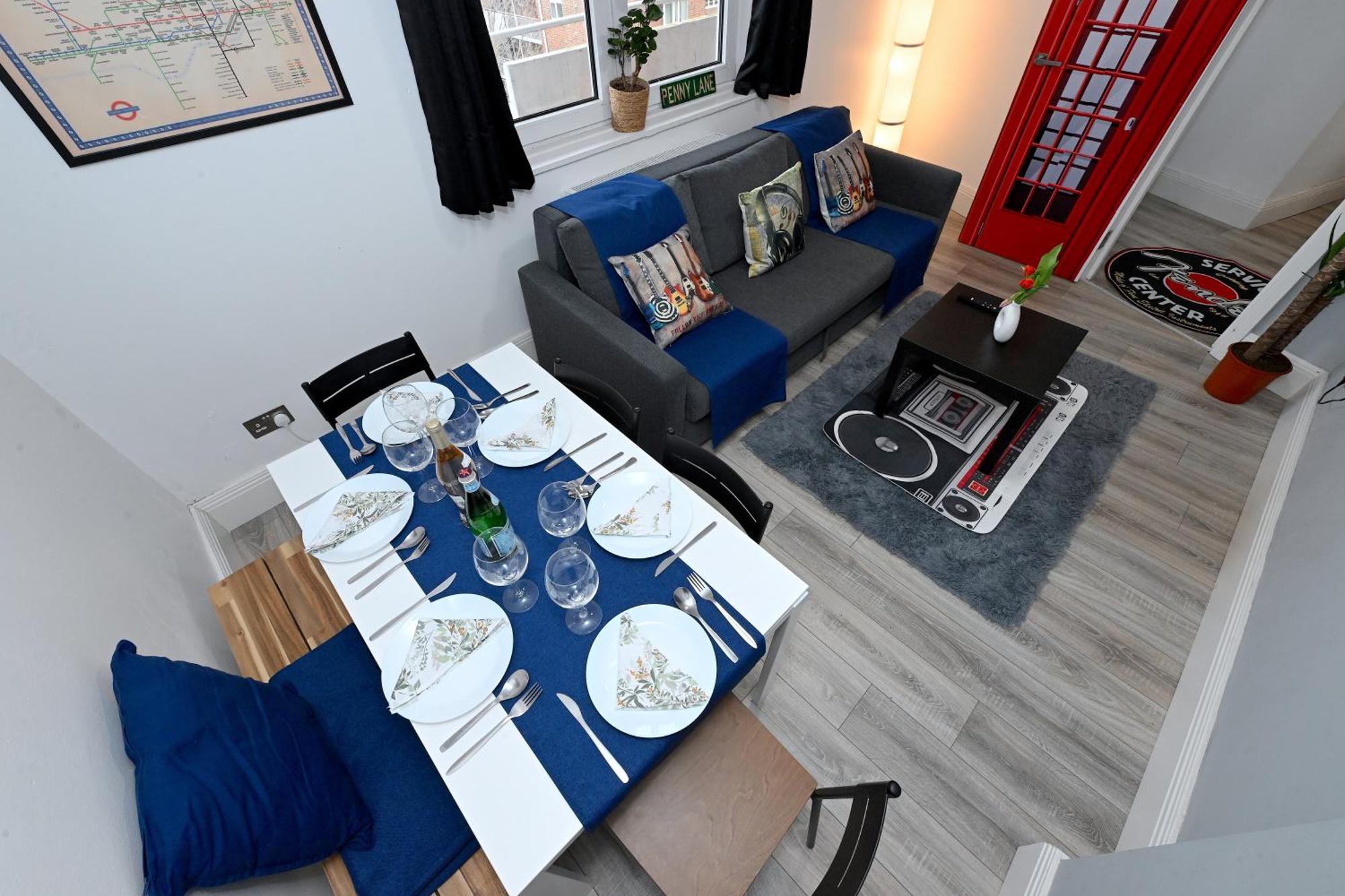 Superb 4 Bedroom Flat In The Heart Of Camden Town London Bagian luar foto