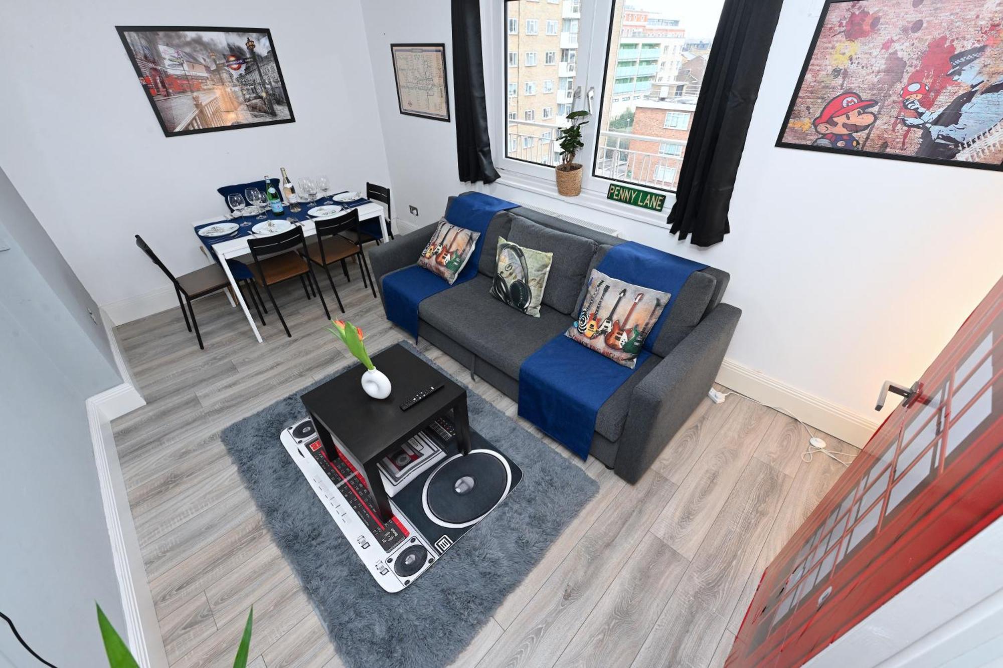 Superb 4 Bedroom Flat In The Heart Of Camden Town London Bagian luar foto