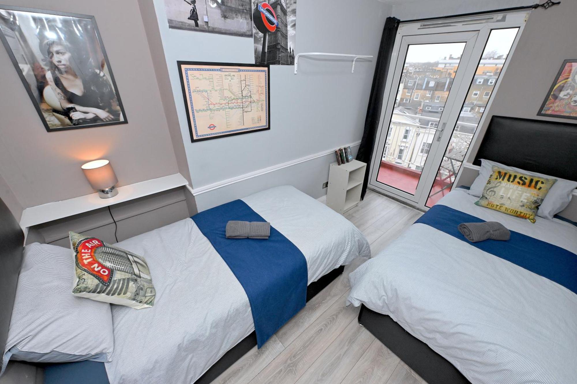 Superb 4 Bedroom Flat In The Heart Of Camden Town London Bagian luar foto